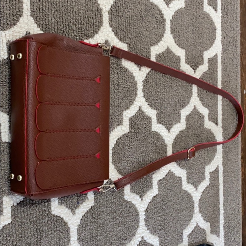 Brown and red Shoulder handbag